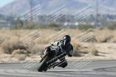 media/Dec-07-2025-CVMA (Sun) [[3e7d2de5dc]]/Race 5-Formula UL-CVMA Hooligans-American Thunder/